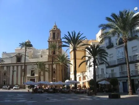 Vista Plaza Falla Cádiz